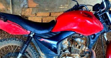 Honda CG 125 Fan ES 2011 - Motocicleta em razoável estado