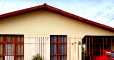 Casa Mista com 490m² em Ponta Grossa - PR