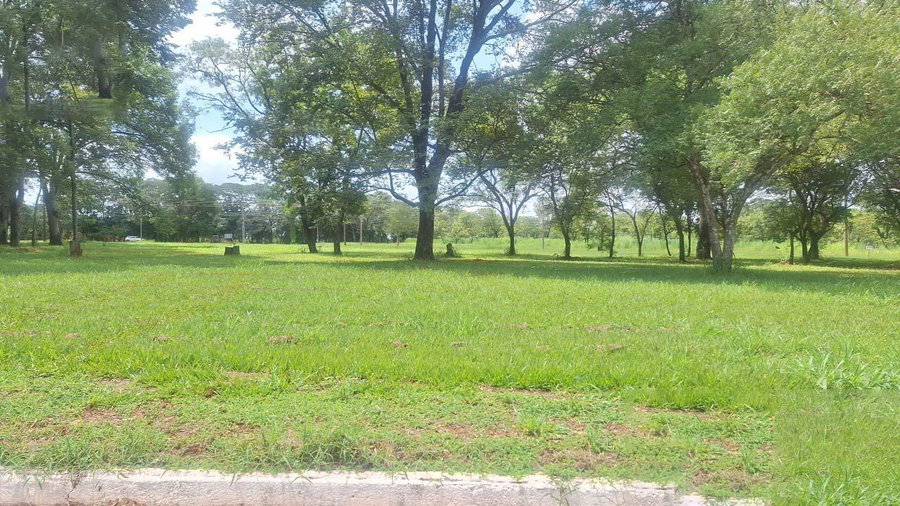 Terreno em Planura/MG com 938,91m² próximo ao Lago