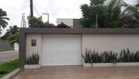 Casa com 8 quartos e 10 banheiros, 451 m², ocupada