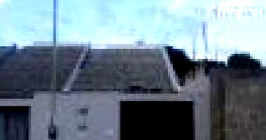 Casa com 2 quartos, varanda, área de 88,65m², 1 vaga, desocupada