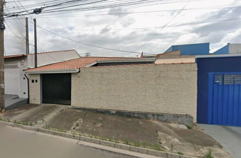 Casa com 250m², 190m² construídos, ocupada, 3 quartos, 2 banheiros