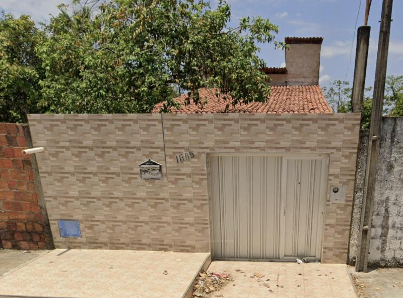 Casa com 132m² construídos e 456m² de terreno, ocupada