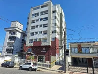 Apartamento com 3 quartos, 2 banheiros e 2 vagas de garagem