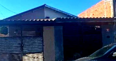 Casa com 2 quartos, 1 banheiro, 56,84m² área privativa, 1 vaga