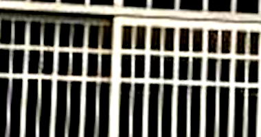 Casa padrão com 4 quartos, 4 banheiros, 0 vaga, área construída 296m²