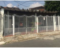 Casa com 228,50m², ocupada, em Vila Nivi