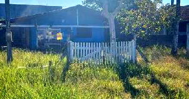 Casa em Itapoá/SC com 101m² privativos e 360m² de terreno