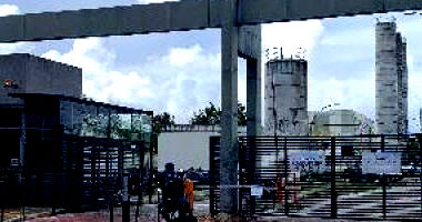 Apartamento Caixa com 2 quartos em Camaçari/BA