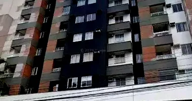 Apartamento com 1 vaga em Joinville - Saguaçu