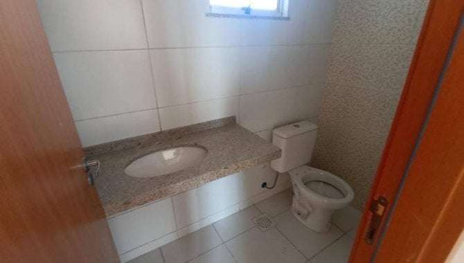 Apartamento com 1 quarto, 2 banheiros e 1 vaga de garagem