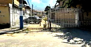 Casa em Belford Roxo com 2 Quartos e 67,18m² de Área Privativa