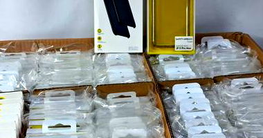 100 Capinhas para Celular Novas - Lote 41