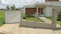 Casa com 2 quartos e 2 banheiros, 202 m², ocupada
