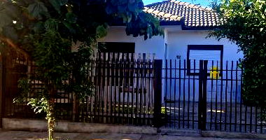 Casa 2 quartos com área construída de 55,69m² e terreno de 188,26m²