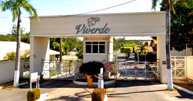 Casa com 109m² e terreno de 250m² em Condomínio Fechado