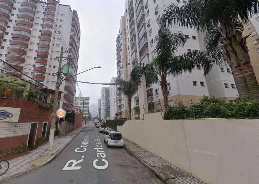 Apartamento Ocupado com 1 Vaga no Bairro Ocian - Praia Grande