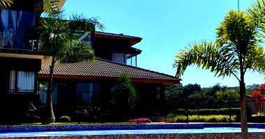 Grande Sobrado de Luxo com 520m² em Jacareí/SP
