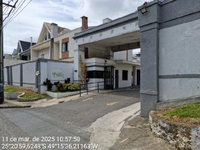 Casa 3 quartos, 2 banheiros, 123m² construída, desocupada