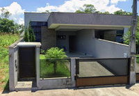 Casa com 175m², 2 quartos, 1 banheiro, ocupada