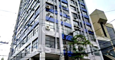 Sala Comercial com Gabinete Sanitário em Santos/SP