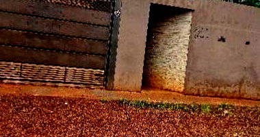 Casa com 2 quartos, 2 banheiros, 74m² área privativa, 1 vaga