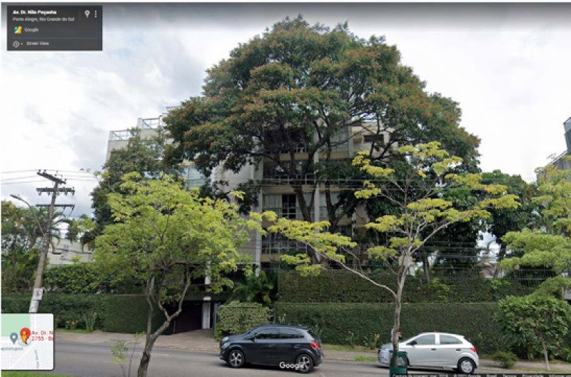 Apartamento com 3 quartos, 204m², 5º andar