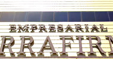 Sala Comercial nº 1201 com 97,59m² no Cond. Empresarial Terra Firme