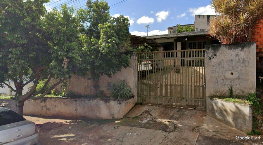 Casa com 300m² no Jardim Novo Bandeirantes em Cambé/PR