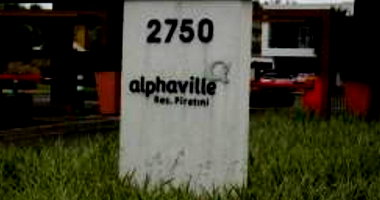 Casa com 435m², 255m² construídos, ocupada, 3 quartos, 2 banheiros