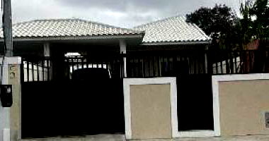 Casa com 2 quartos em Araruama/RJ