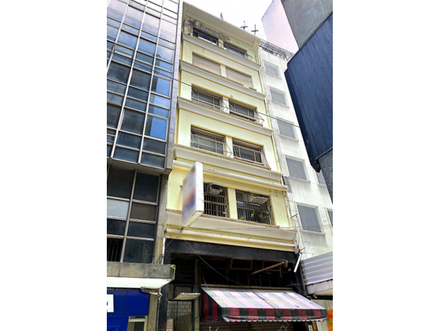 Prédio Comercial com Terreno no Centro do Rio de Janeiro