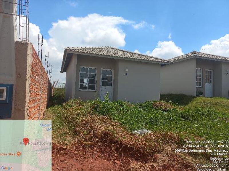 Casa com 2 Quartos e 1 Vaga em Itapetininga