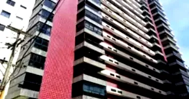 Apartamento tipo F com 1 vaga, 143,5m² útil, ocupado