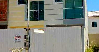 Casa em Leilão com 2 Quartos e 3 Banheiros