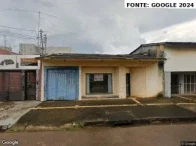 Casa com 4 cômodos e área comercial em Porto Velho
