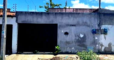 Casa aconchegante com 2 quartos, 1 banheiro, 53m² construída e ocupada