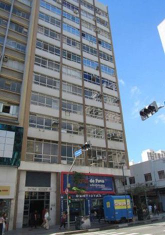 Sala Comercial com 3 Salas e Gabinete Sanitário, 59,7m² Úteis
