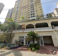 Apartamento com 2 quartos, 2 banheiros e 2 vagas de garagem
