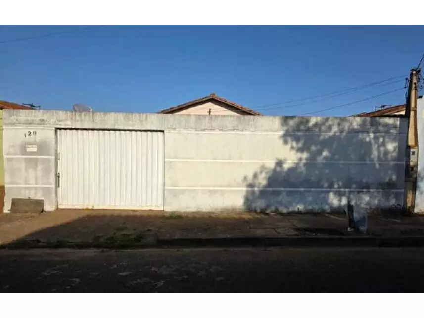 Casa com 2 quartos, 1 banheiro e 78,72m² construídos