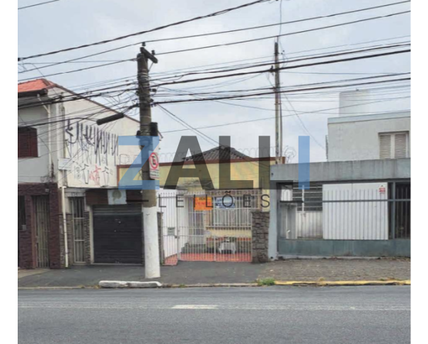 Terreno com Construção em Cambuci, SP - 182,40m²
