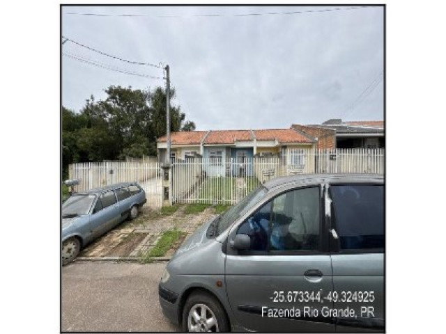 Casa com 43,28m² e terreno de 120m² em Fazenda Rio Grande/PR