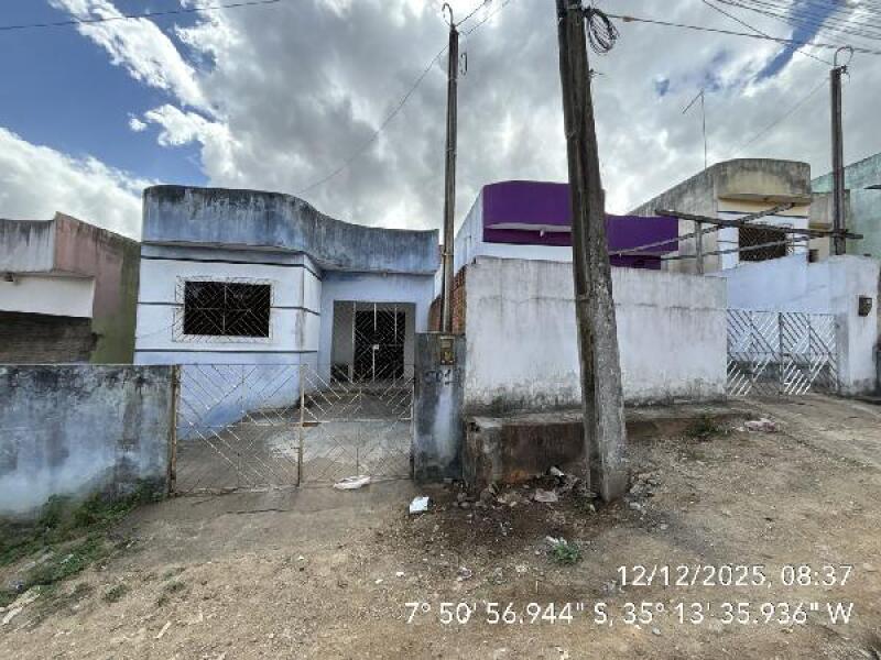 Casa com 3 quartos em Carpina/PE