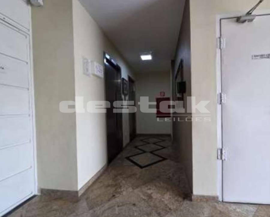 Apartamento com 2 quartos, 58m², vaga de garagem