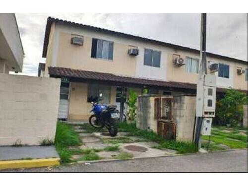Casa de condomínio com 2 quartos, 1 banheiro e 1 vaga de garagem