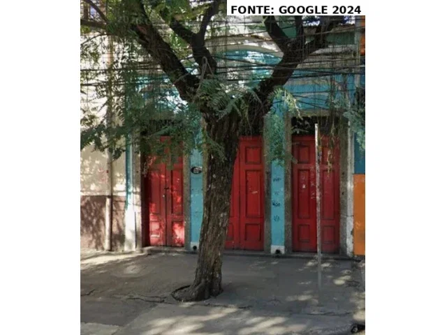 Casa com 1 quarto e 1 banheiro, 100 m²