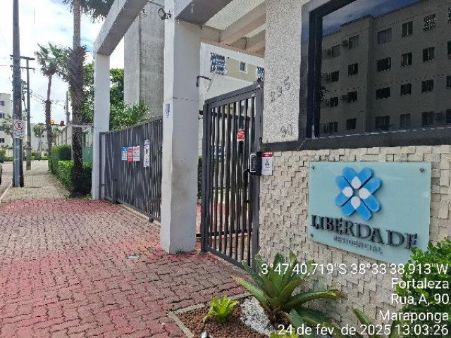 Apartamento com 2 quartos em Fortaleza