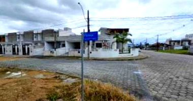 Casa 98m² em Gaspar/SC - Oportunidade Ocupada