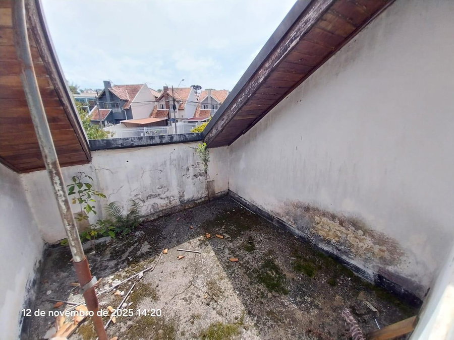 Sobrado com 3 quartos e 2 banheiros, 74,87m²