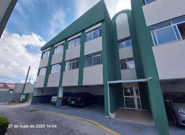 Apartamento com Garagem em Curitiba/PR - 53m²